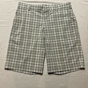 Nike Dri- Fit Golf Shorts size 34